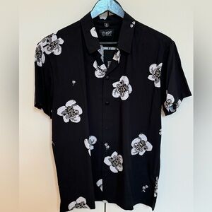 Straight To Hell Brand Men’s Medium Floral Black Button Up Short Sleeve NEW